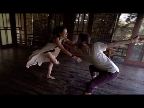 Brenda + Gui - Brazilian Zouk Flow -  Saturn by Sleeping at Last (Zouk Remix)