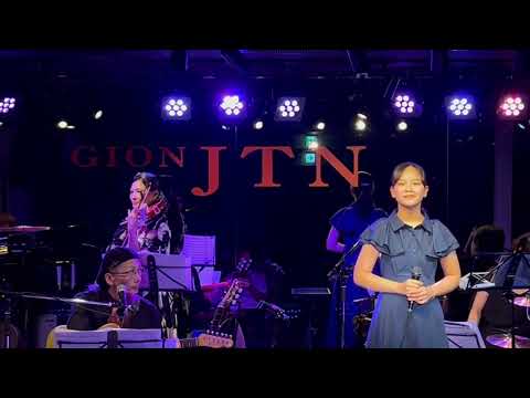 コーヒールンバ（フリオイグレシアス）　ダンシングオールナイト（モンタ）　百万本のバラ（加藤登紀子）　ローズ（ベッドミドラー）ダンシングクイーン（ABBA）covered by東 亜樹