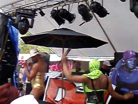 DJ MICHELANGELO opening set for DANNY TENAGLIA'S MARATHON PARTY at the SHELBORNE POOL 3-29-09