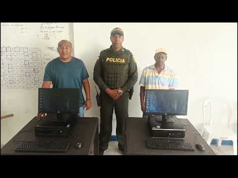 En zona rural de Puerto Tejada, Cauca, Policía entregó computadores a instituciones educativas