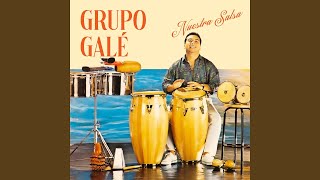 La Chica de la Esquina Lyrics English Translation