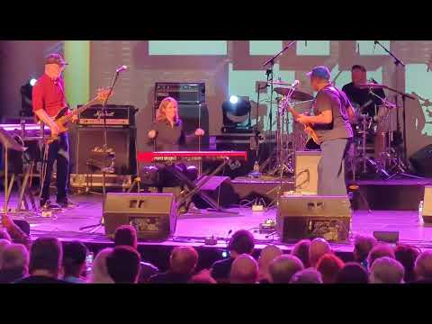 @thezappaband4318  featuring @RachelFlowersMusic @ProgStockFestival - October 7, 2022