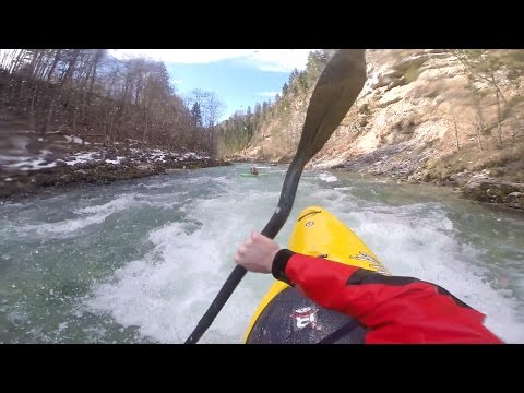 download lagu mp3 mp4 Waka Gangsta Test, download lagu Waka Gangsta Test gratis, unduh video klip Waka Gangsta Test