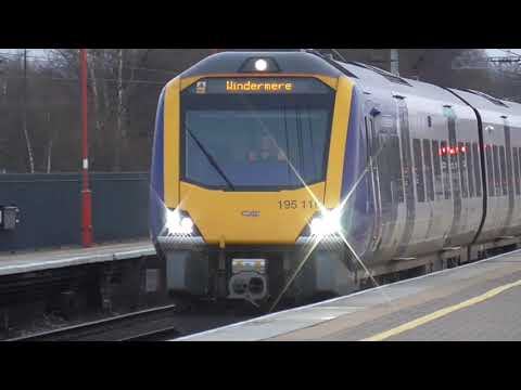 Trains at Wigan North Western - 27/12/2021