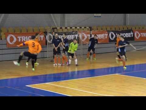 2013-11-30 FC Caramba Riga - Garāža