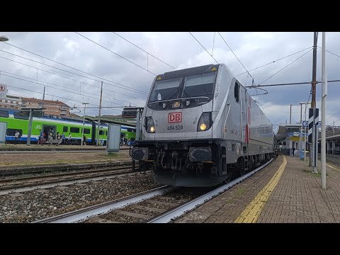 E494.528.DB CON MRI CHIASSO S.TO - CASALPUSTERLENGO RIPARTE DA LAMBRATE DOPO UNA PRECEDENZA SUL 2