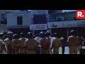 Protestors Attack Cops In Thiruvananthapuram Kerala SabrimalaProtest