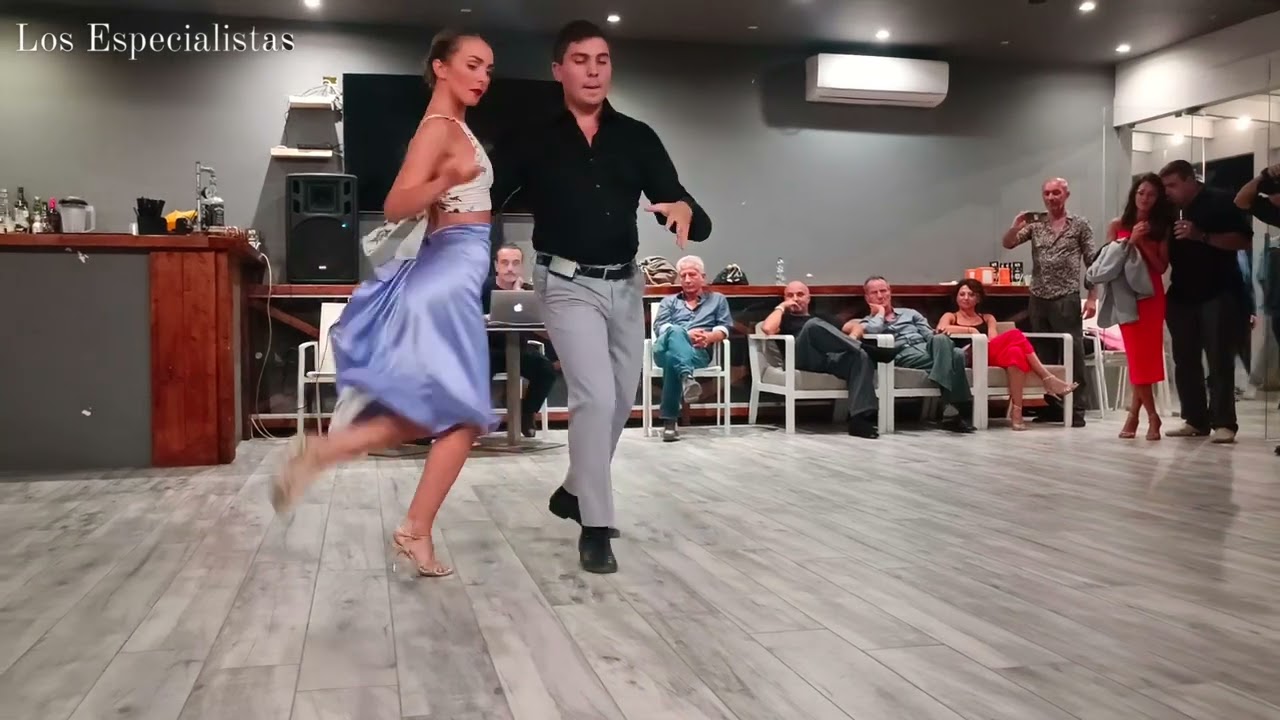 Rachele Morelli y Francesco M. Paglionico @ Milonga KM42_Napoli, 9 Settembre 2023_3/4