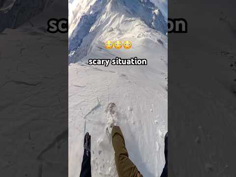 scary situation 😳 #avalanche #wow #crazy #scary #snowboarding #power #skiing #ski #fyp #mountains