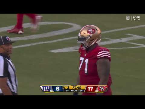 Trent Williams throws a punch before the half & isn't ejected