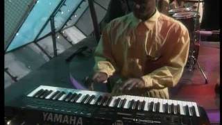 Download lagu Patricia Majalisa: Hlukana Nami mp3