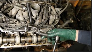 Regulacja zaworów: Które silniki V8 w R107/C107 jej potrzebują?