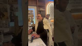 "הוא הצדיק של הדור הזה" בני אלבז אצל הינוקא