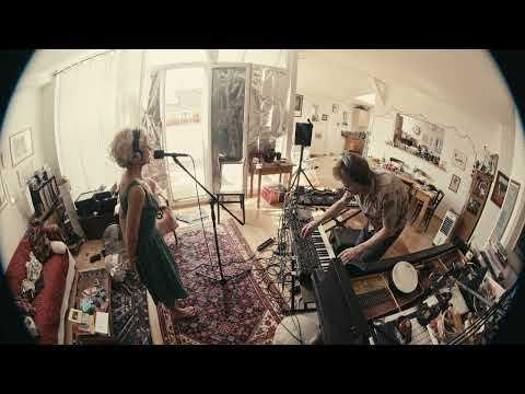 KARL IDEAL MEETS: ANNA CLEMENTI