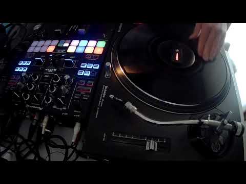 Dj Krispiz Allstar - Jurassic 5 - in my house Scratch intro