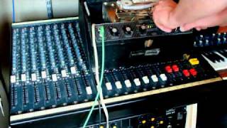 Video thumbnail for [Gear Demo] Echoplex EP-4 Tape Echo by repeatle