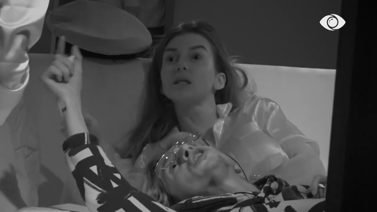 “Kam emër unë”/ Livia bisedon me Loredanën, ndërhyn Vserlo: Mëso shqip…