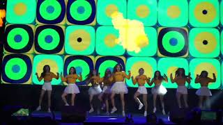 MOMOLAND - (BAAM+Bboom bboom+Music Box+Bingo Game) in Dubai