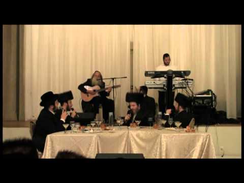 Yitzchak Fuchs Reinvents Perfection, with the Shira Choir