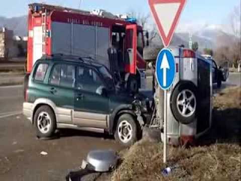 ONDA TG 15.01.2014 - INCIDENTE STRADALE INCROCIO VIA CAPPUCCINI SULMONA