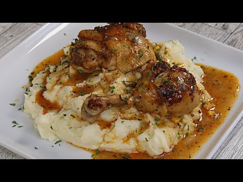 SMOTHERED Chicken & Gravy Over Creamy Mashed Potatoes