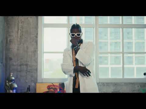 Eyo-E - Freak Freak Freak (Official Video)