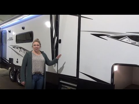 2022 Alta 2850KRL by East to West