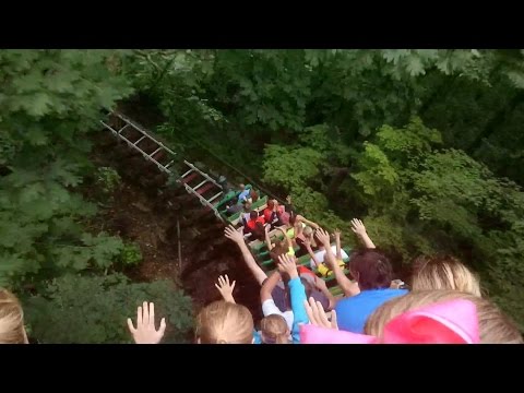 Back row point of view footage of Thunderation