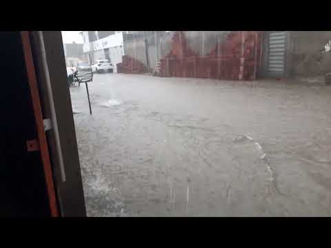 A enxurrada da Rua Joana Angélica 2 em Tanhaçu Bahia