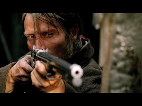 マッツ・ミケルセンが妻子を殺され復讐に燃える主人公に／映画『悪党に粛清を』予告編