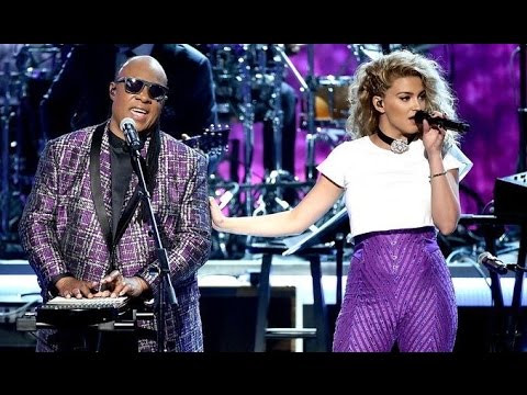 Tori Kelly and Stevie Wonder - Take Me With U by Prince at the BET Awards 2016