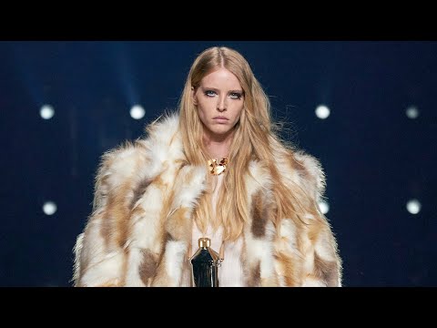 GLAMOURTV The Downtown Abby Champion