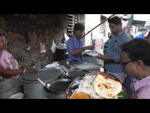 Roti (Bread) and Vegetables Only 20 Rs | Kolkata Street Food Loves You | Street Food India Video