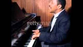 Bud Powell plays Oblivion (piano solo)