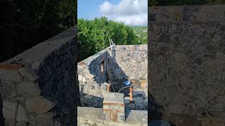 böyle bir taş evi bu şekil kabasını 1 milyona yaparmiydiniz ?