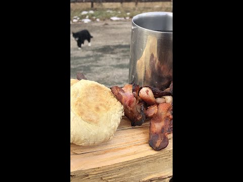 How To Make Campfire Bannock | Bread Baked On A Rock