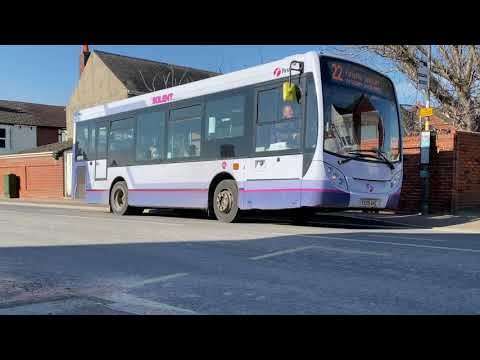 YX09 AHC - 44916 - 2009 ADL Enviro 200 (Short) - Route 22 - Stop and Departing