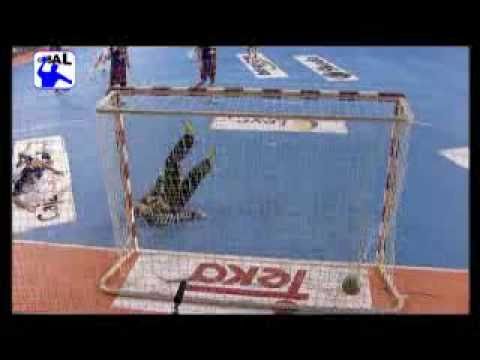 Reale Ademar León 24 - F.C. Barcelona Borges 30