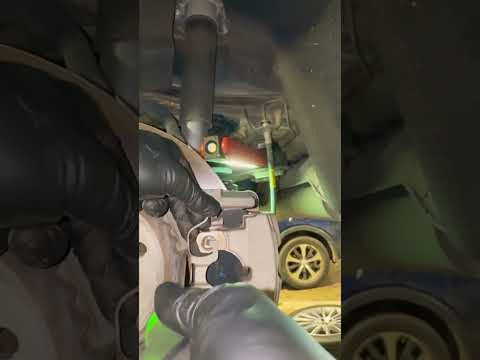 2018 Mercedes Benz GLC300 brake pads bracket removal