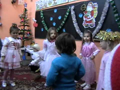 serbare gradinita SAT MACEDONIA JUD TIMIS part.4