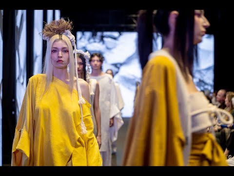 Alejandra Raw | Pasarela | Intermoda 80