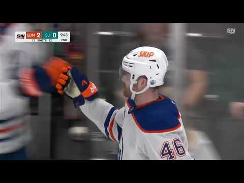 Max Jones makes it 2-0 for the oilers!