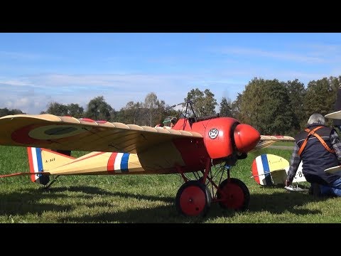 Morane Saulnier mit einem ZG62 Schlundtgetriebe 4 Meter Spannweite