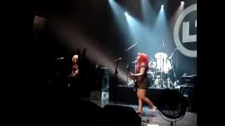 L7 - Scrap - Bataclan, Paris 2015