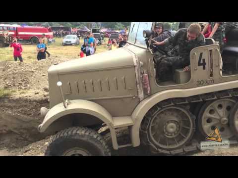 FAMO Sd.Kfz. 9 Rescued by M4A1 Sherman !!!