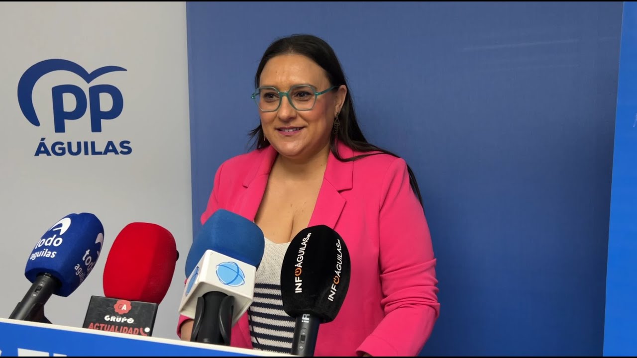La presidenta del PP, Eva Reverte, afirma que "es el momento de poner a Águilas en el lugar que se merece"