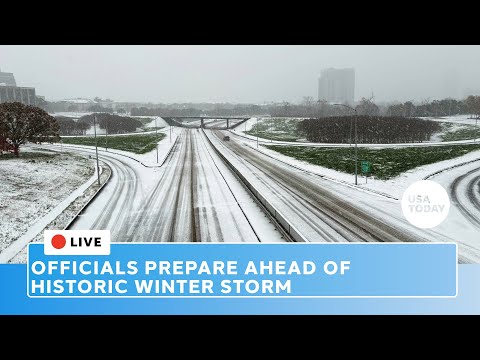 US prepares for historic winter storm