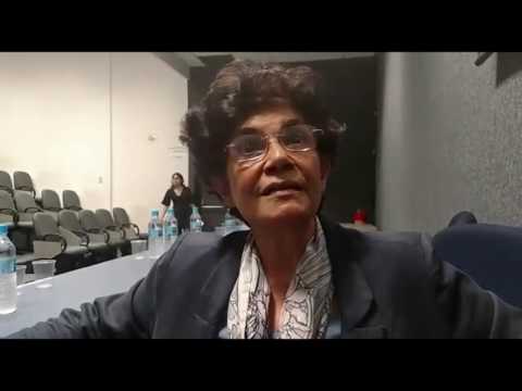 Marilena Chauí contrapõe a afirmação de que não há golpe