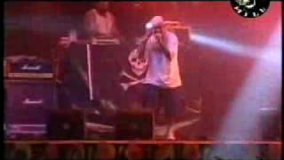 Cypress Hill - Live at Lowlands - Cock The Hammer