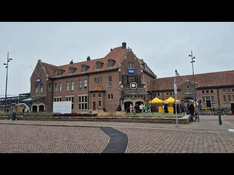 Deventer train station and central bus station NL